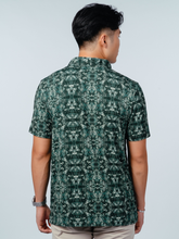 Load image into Gallery viewer, Kualesa Batik Tribute Polo - Pisan Selasih