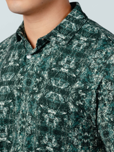 Load image into Gallery viewer, Kualesa Batik Tribute Polo - Pisan Selasih