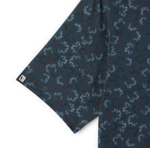 Load image into Gallery viewer, Linksoul Delray Currents Print Polo