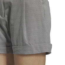 将图片加载到图库查看器，adidas Womens Check Shorts
