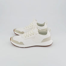 在图库查看器中加载和播放视频，TRUE All Day Knit Four - Classic White
